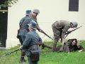 Náhled: Vojenský zběh je za vojenské asistence vojáků 18. pěšího pluku z Plzně zadržen.